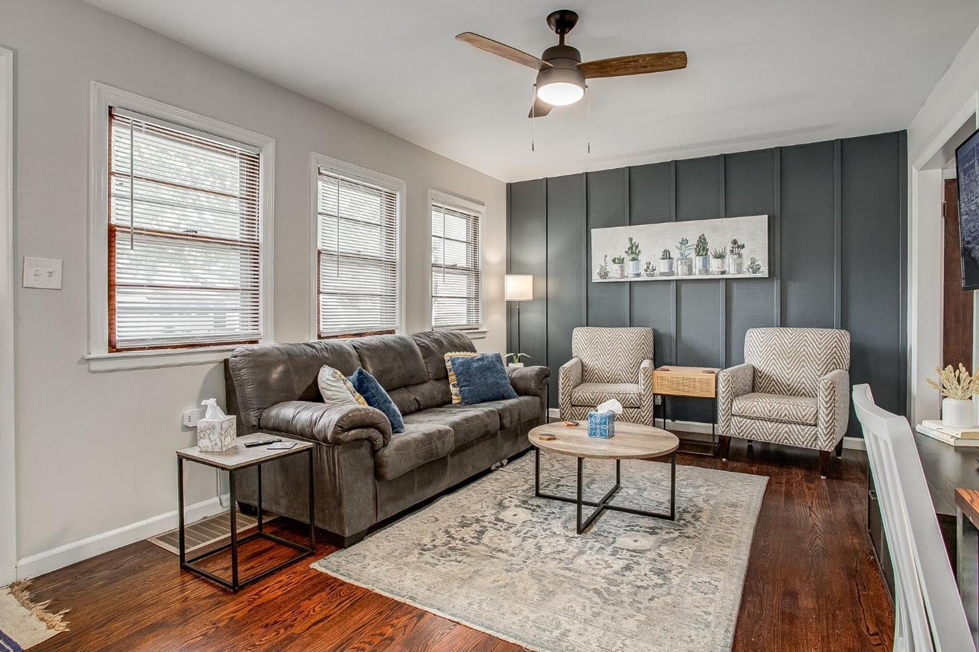 Chic Home With Huge Grassy Yard 7 Mins To Arrowhead Stadium 인데펜던스 외부 사진