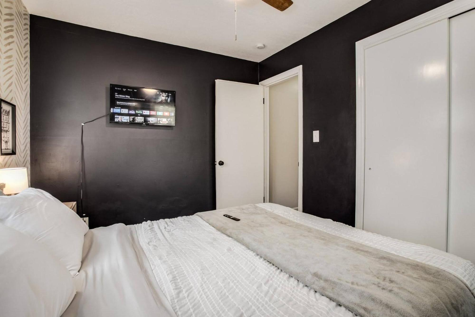 Chic Home With Huge Grassy Yard 7 Mins To Arrowhead Stadium 인데펜던스 외부 사진
